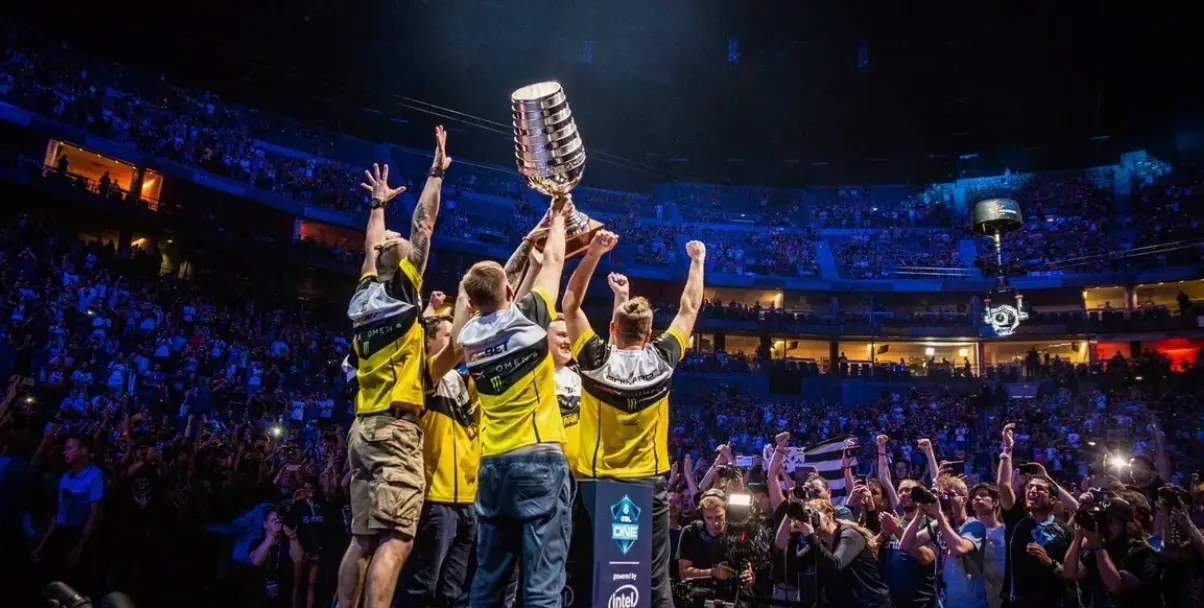 Киберспортивные дисциплины Киберспортивные дисциплины